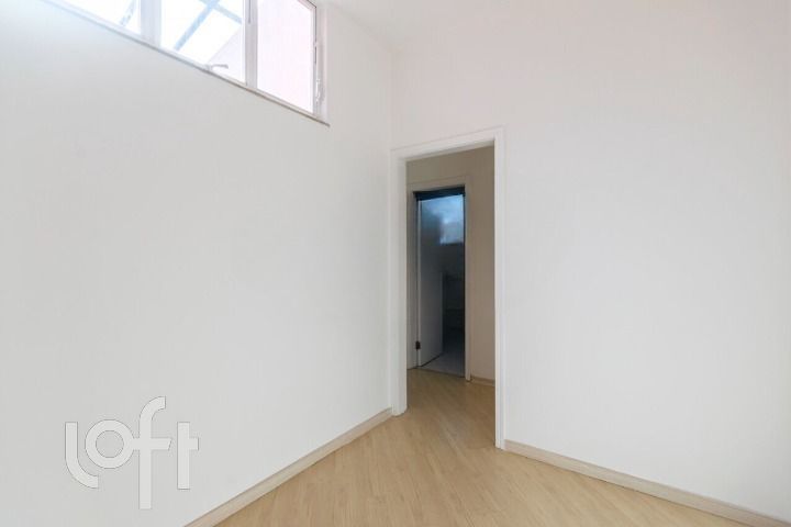Casa à venda com 6 quartos, 600m² - Foto 21