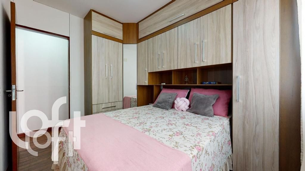 Apartamento à venda com 2 quartos, 44m² - Foto 53