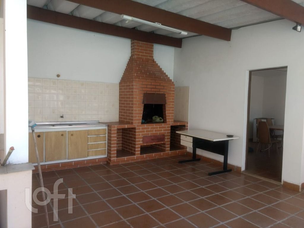 Casa à venda com 4 quartos, 850m² - Foto 4
