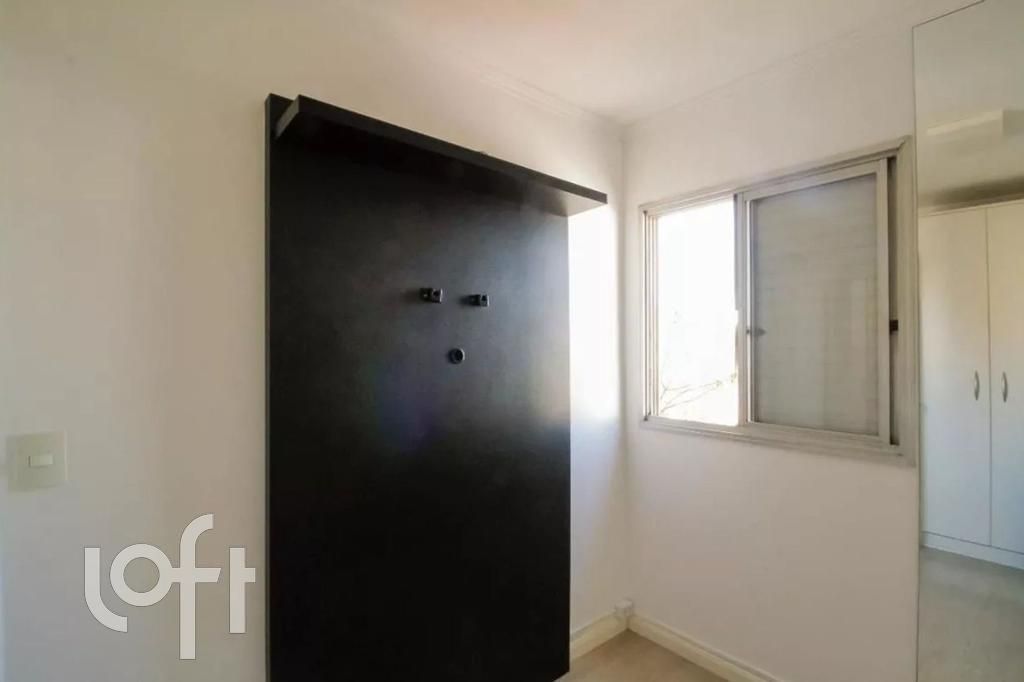 Apartamento à venda com 2 quartos, 57m² - Foto 18
