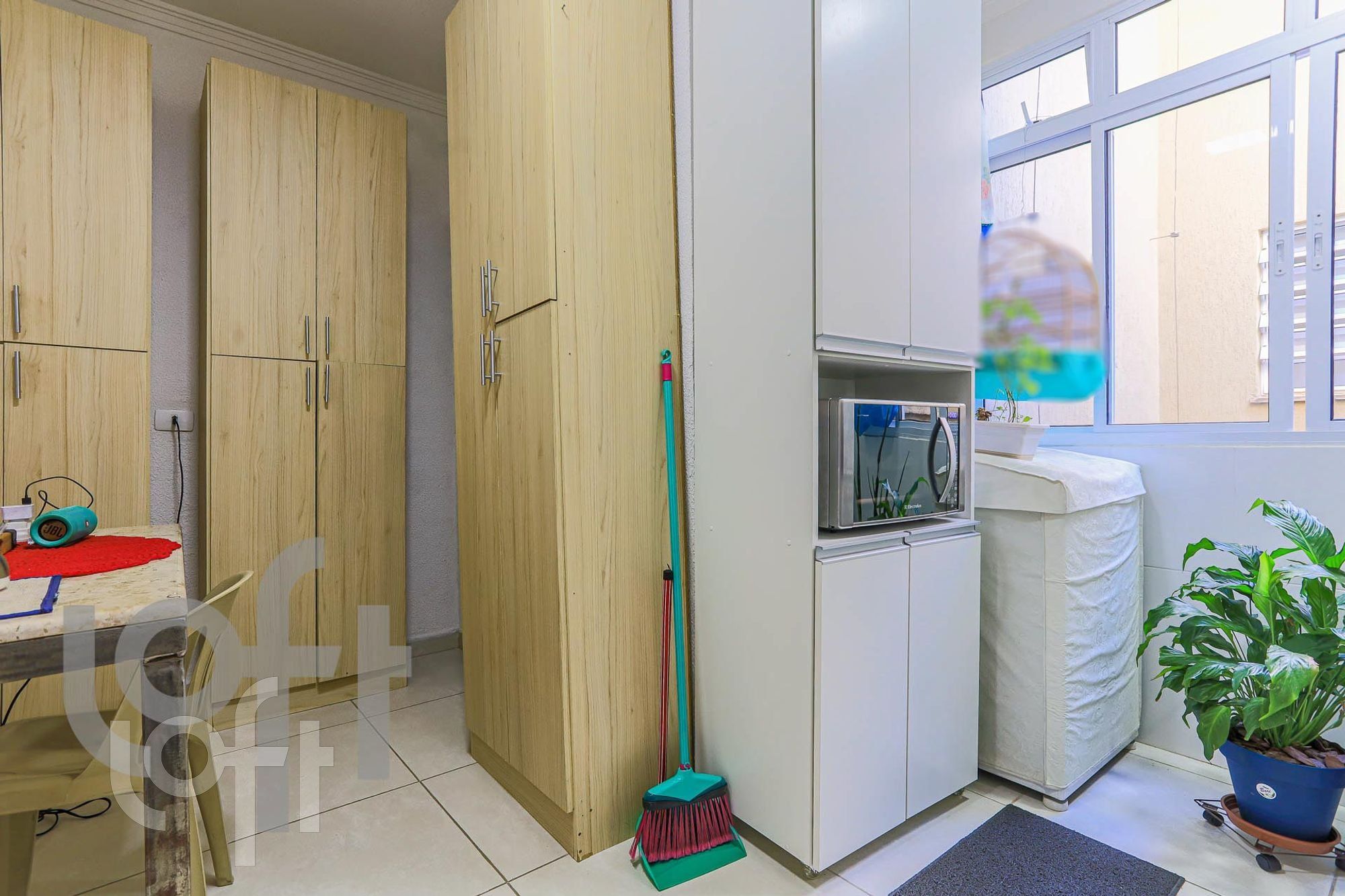 Apartamento à venda com 2 quartos, 75m² - Foto 9
