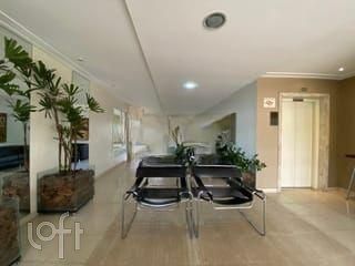 Apartamento à venda com 3 quartos, 92m² - Foto 1
