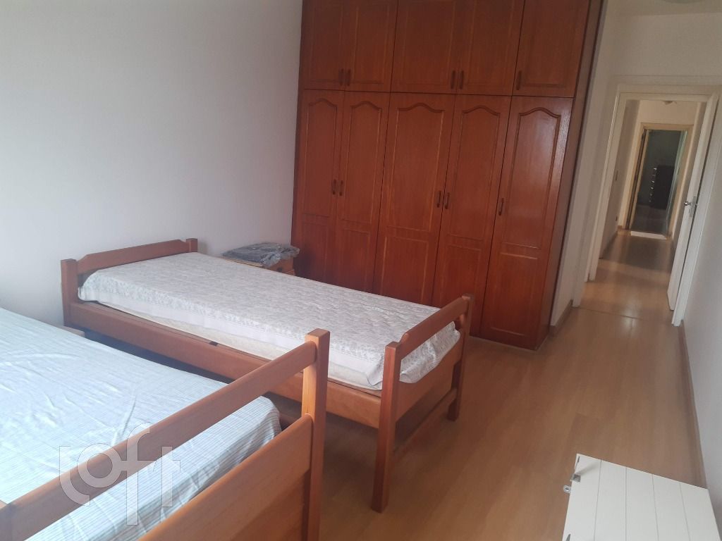 Casa, 3 quartos, 197 m² - Foto 13