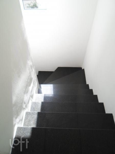 Casa à venda com 2 quartos, 240m² - Foto 13