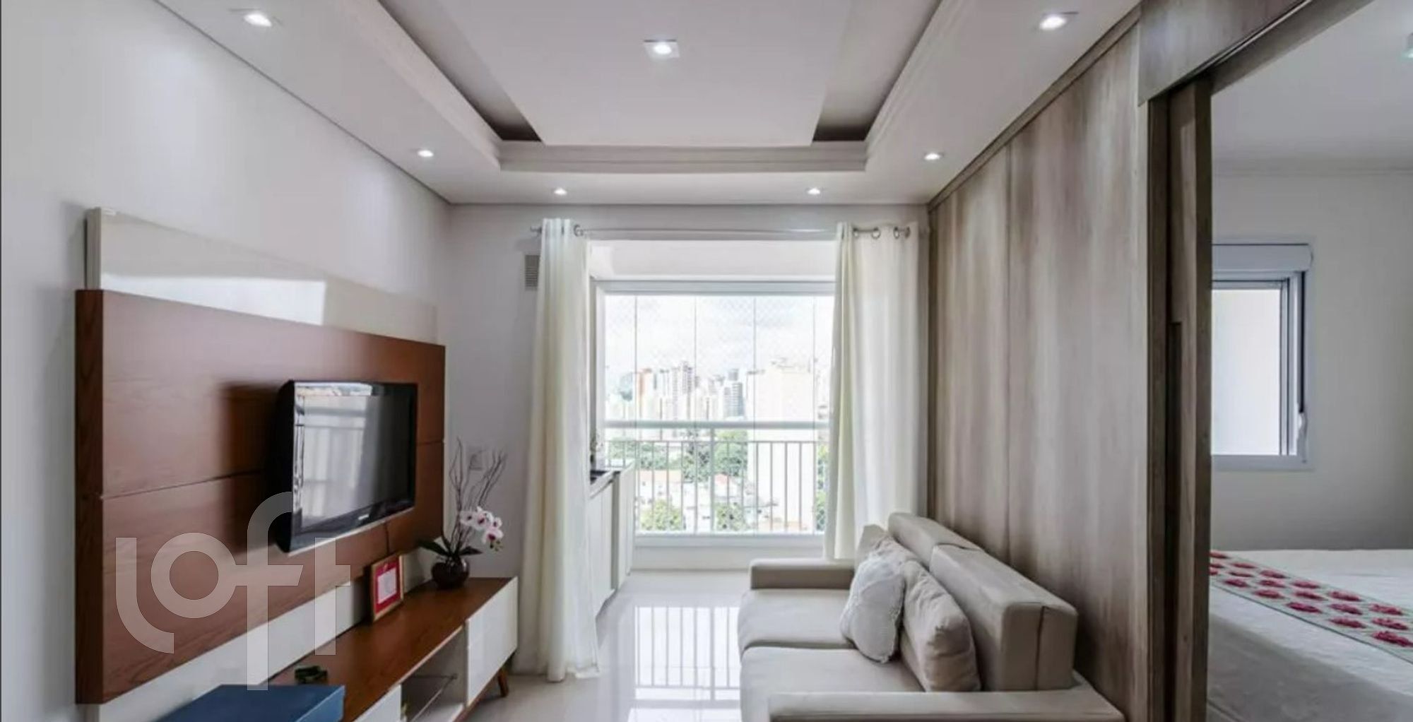 Apartamento à venda com 1 quarto, 35m² - Foto 1