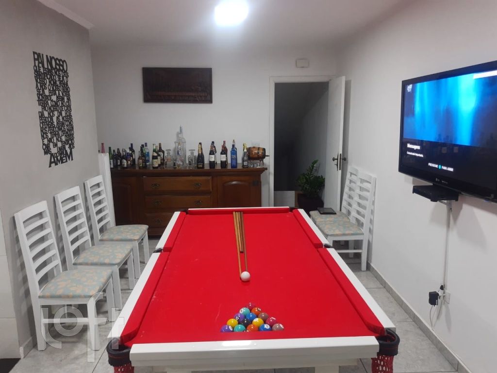 Casa à venda com 3 quartos, 210m² - Foto 11