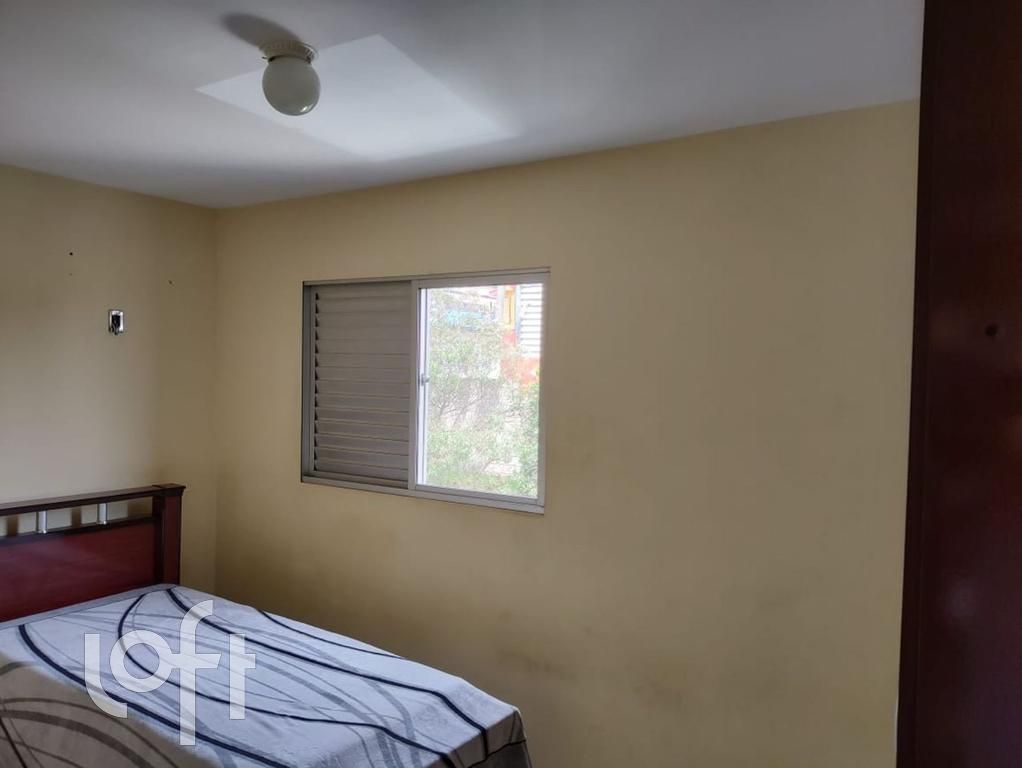 Apartamento à venda com 2 quartos, 69m² - Foto 4