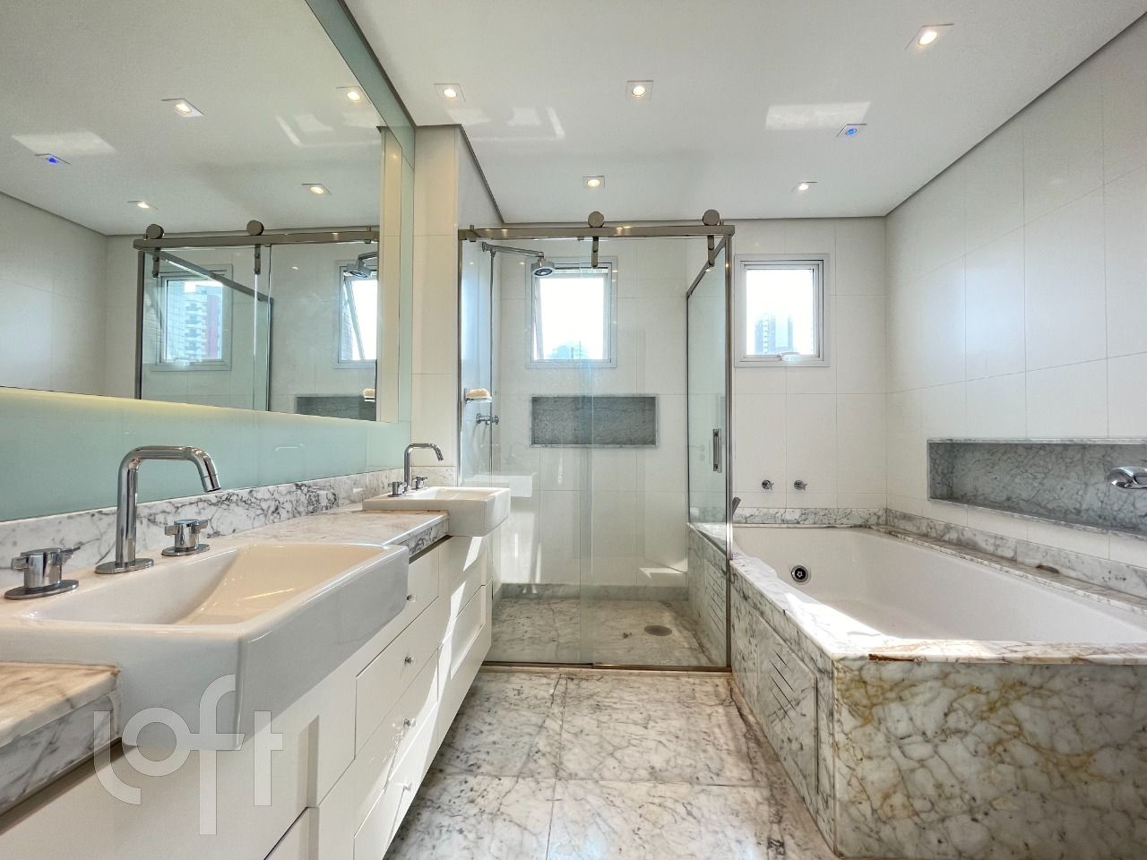 Apartamento, 3 quartos, 330 m² - Foto 36