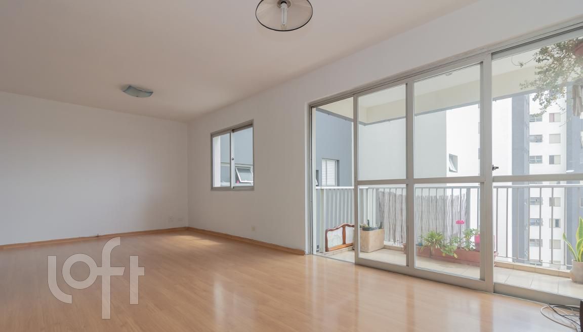 Apartamento à venda com 3 quartos, 90m² - Foto 2