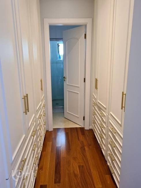 Apartamento à venda com 4 quartos, 215m² - Foto 17