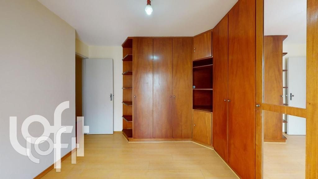 Apartamento à venda com 2 quartos, 64m² - Foto 3