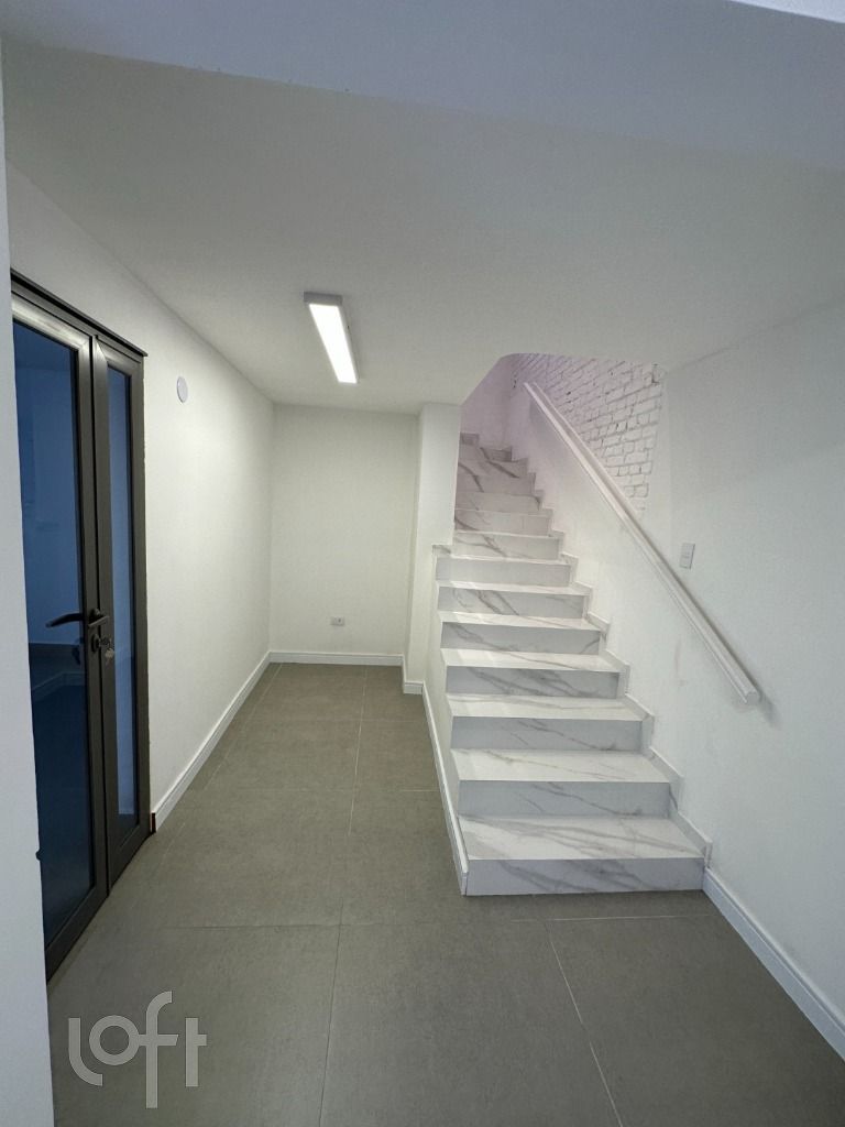 Casa, 3 quartos, 241 m² - Foto 8