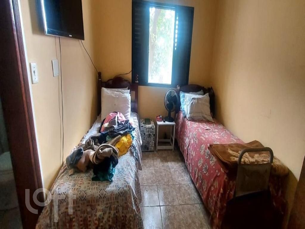 Casa à venda com 3 quartos, 130m² - Foto 2