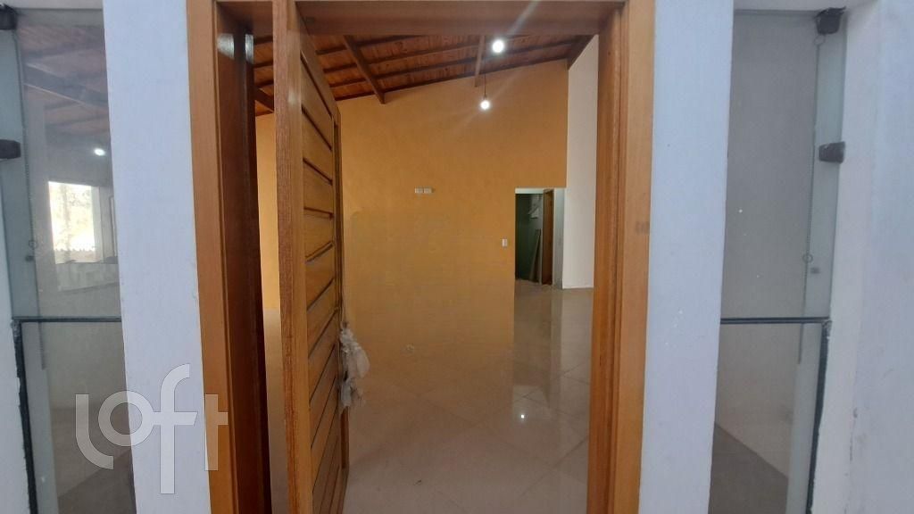 Casa à venda com 4 quartos, 150m² - Foto 13