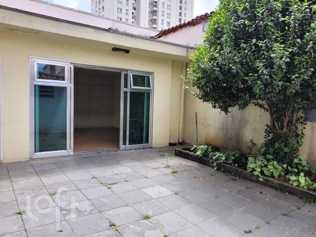 Casa à venda com 5 quartos, 250m² - Foto 1