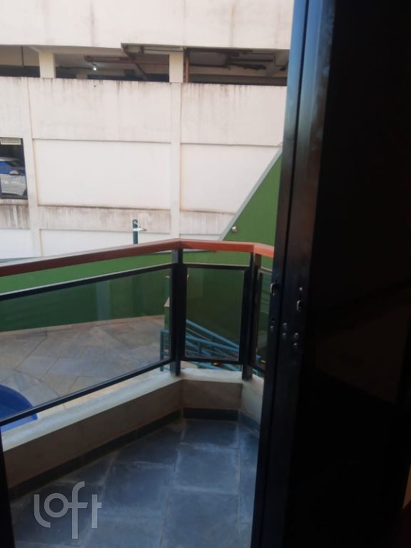 Apartamento à venda com 3 quartos, 133m² - Foto 4