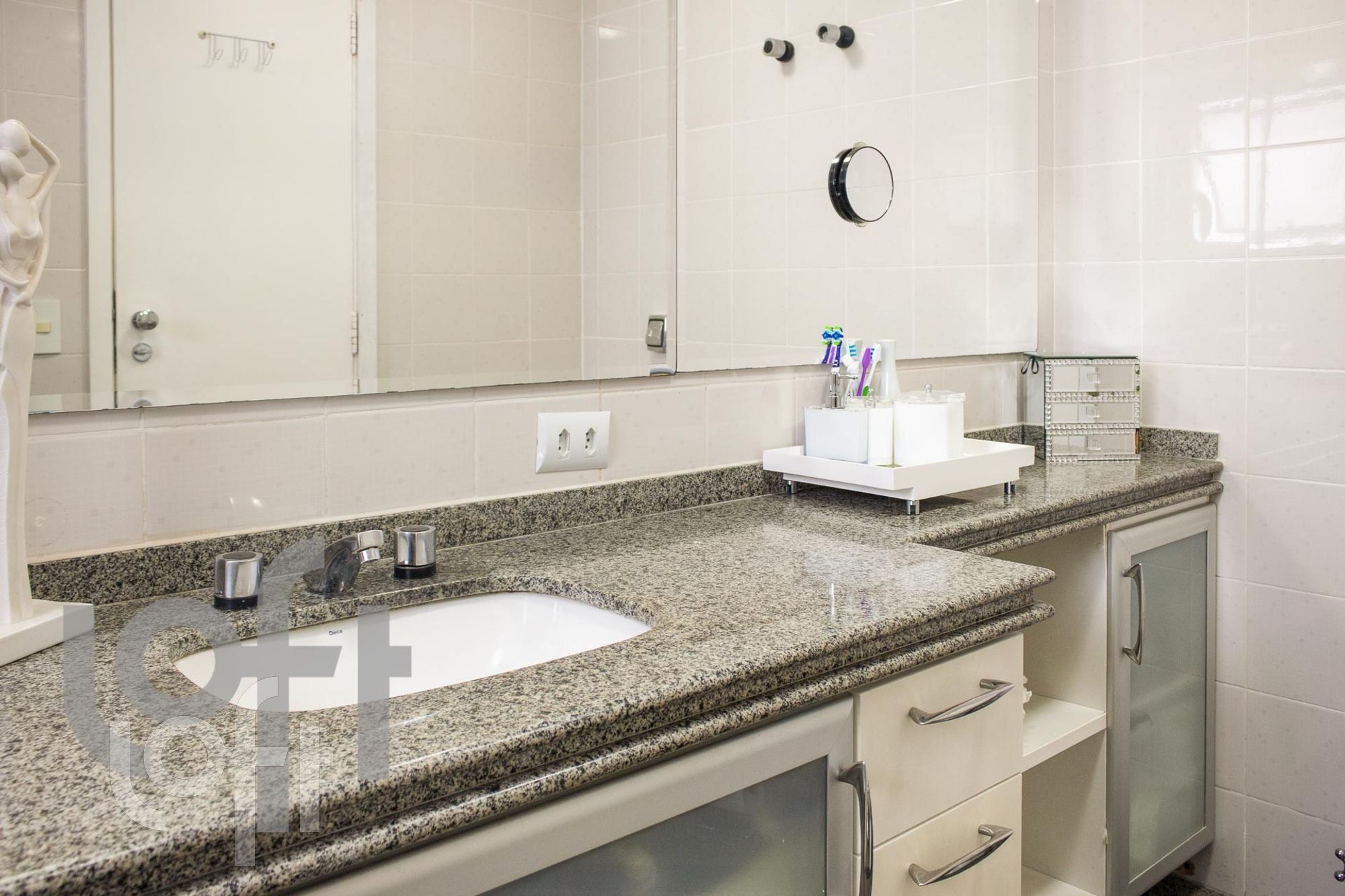 Apartamento, 4 quartos, 181 m² - Foto 2