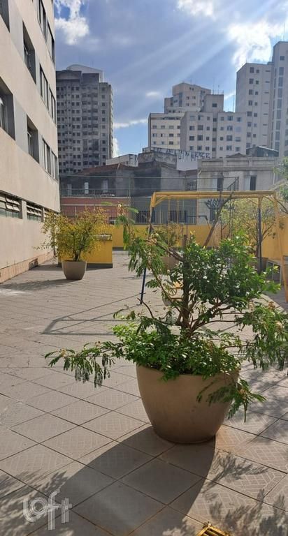 Apartamento à venda com 2 quartos, 74m² - Foto 34