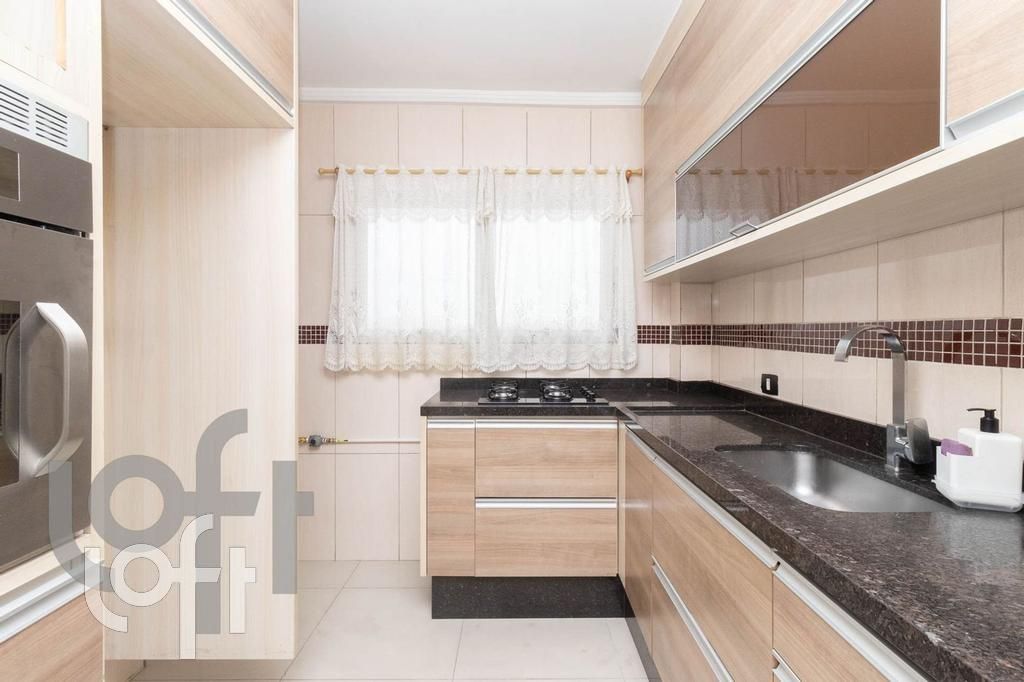 Apartamento à venda com 2 quartos, 75m² - Foto 19