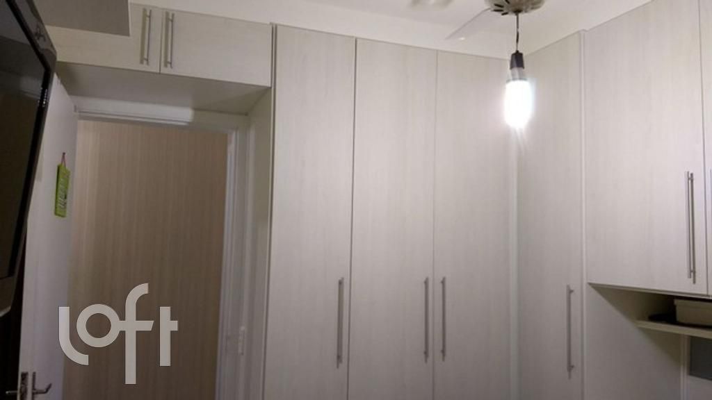 Apartamento à venda com 2 quartos, 52m² - Foto 5