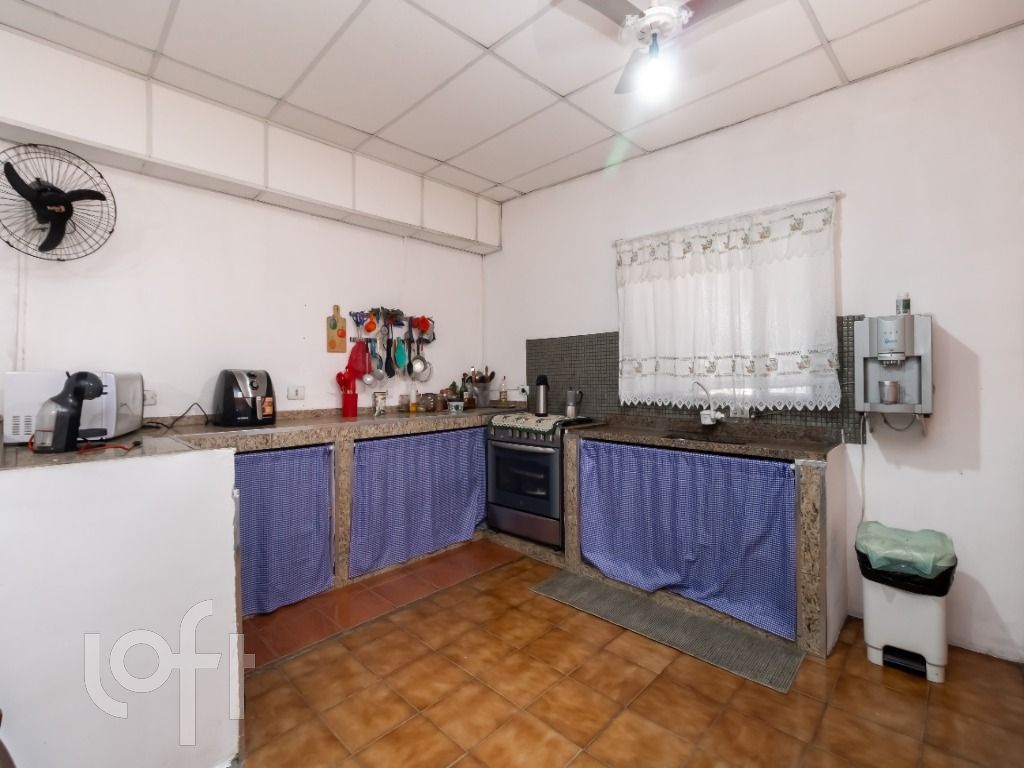 Casa à venda com 4 quartos, 160m² - Foto 15