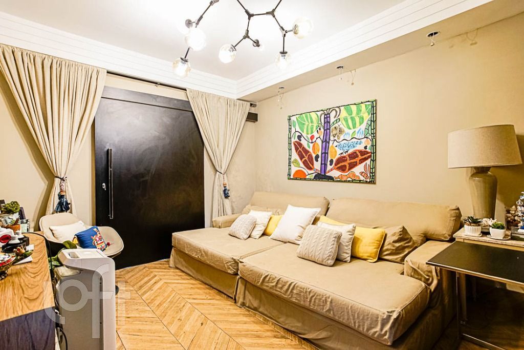 Casa, 4 quartos, 178 m² - Foto 1