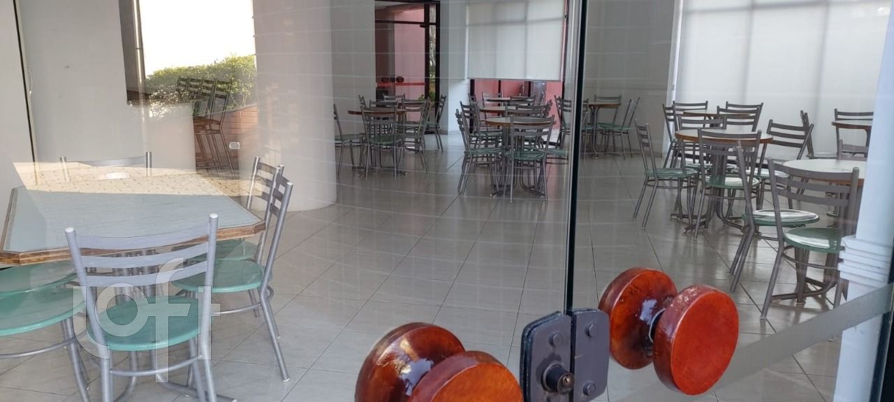 Apartamento à venda com 3 quartos, 70m² - Foto 18