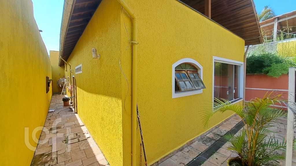 Casa à venda com 3 quartos, 390m² - Foto 36