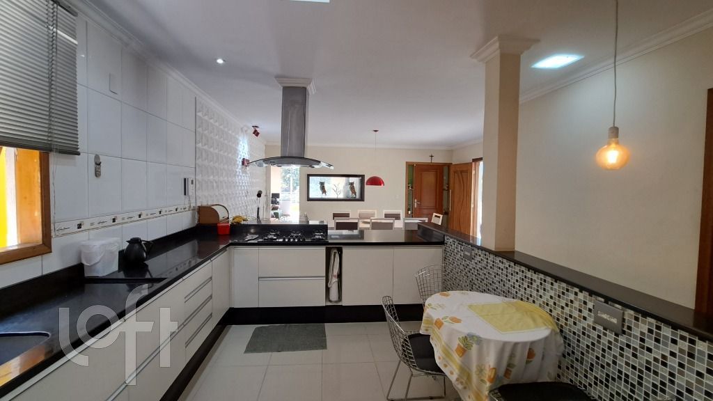 Casa à venda com 3 quartos, 390m² - Foto 22