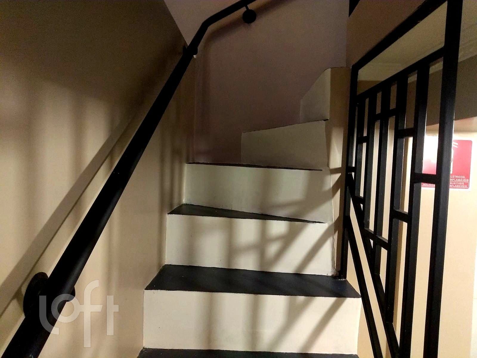 Casa à venda com 3 quartos, 110m² - Foto 12
