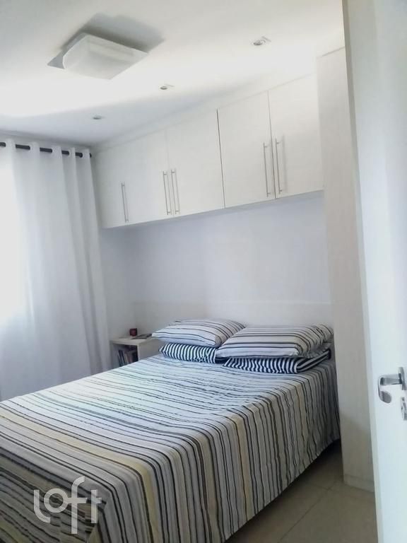 Apartamento à venda com 2 quartos, 50m² - Foto 1