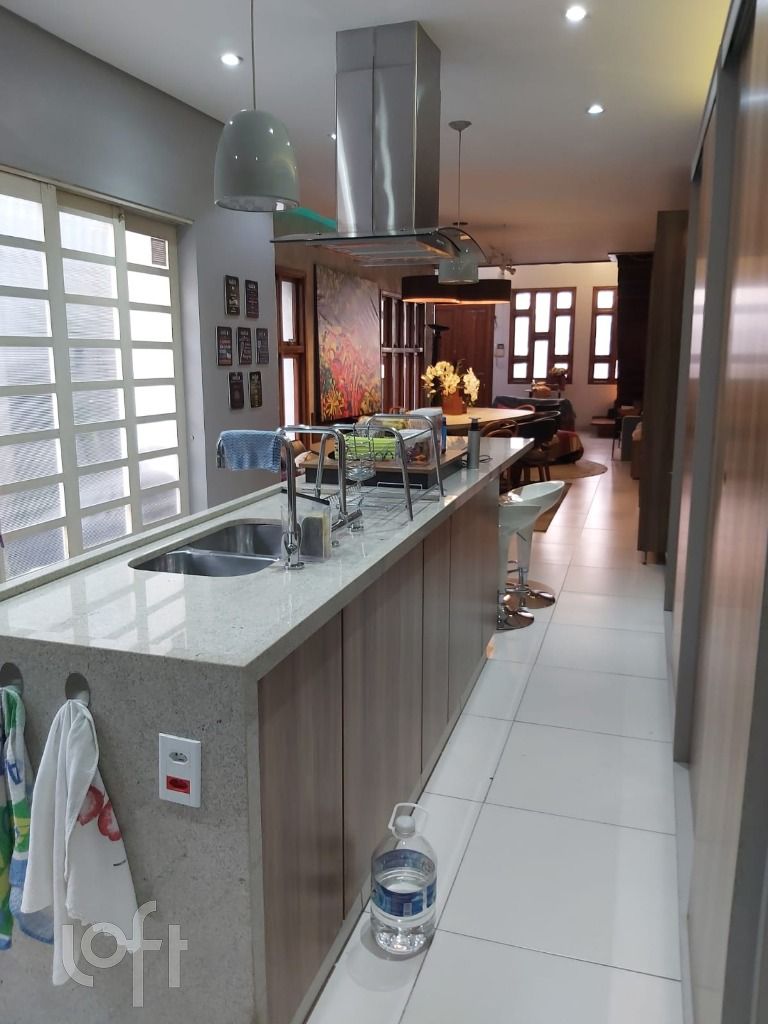 Casa, 3 quartos, 220 m² - Foto 9