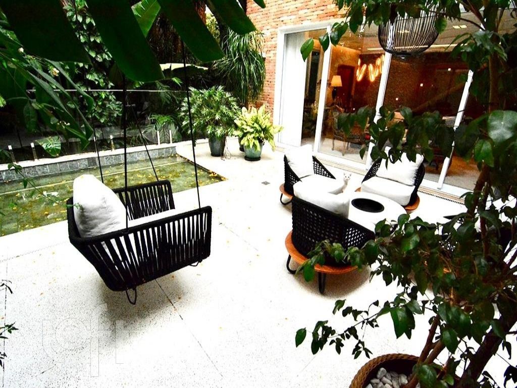 Casa de Condomínio à venda com 4 quartos, 559m² - Foto 18