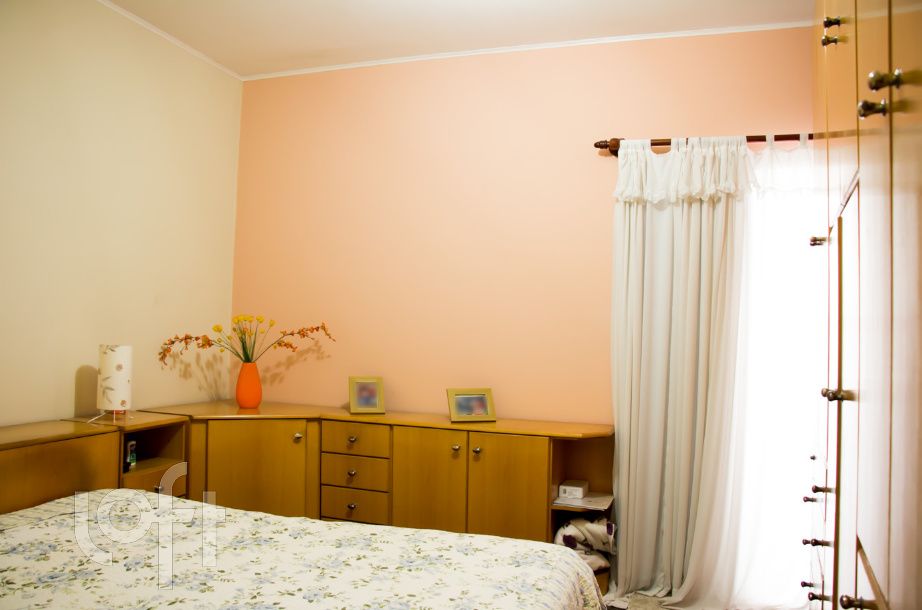 Casa, 3 quartos, 202 m² - Foto 3