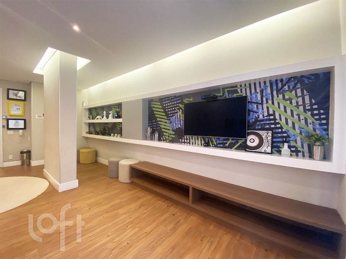 Apartamento à venda com 2 quartos, 74m² - Foto 23