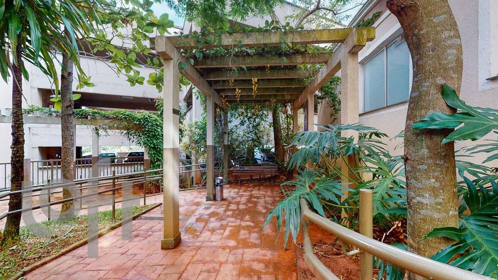 Apartamento à venda com 2 quartos, 45m² - Foto 4