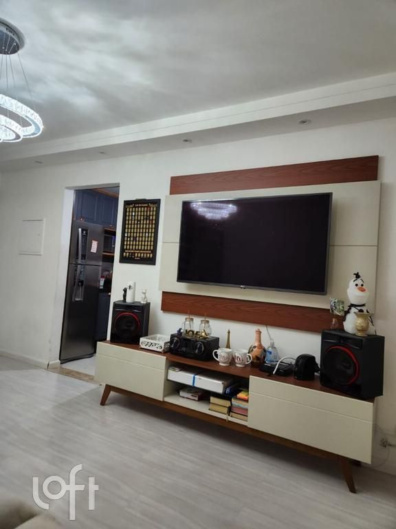 Apartamento à venda com 2 quartos, 62m² - Foto 14
