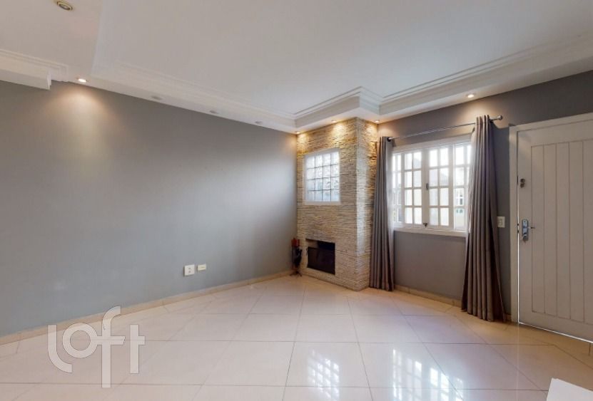 Casa à venda com 3 quartos, 155m² - Foto 4