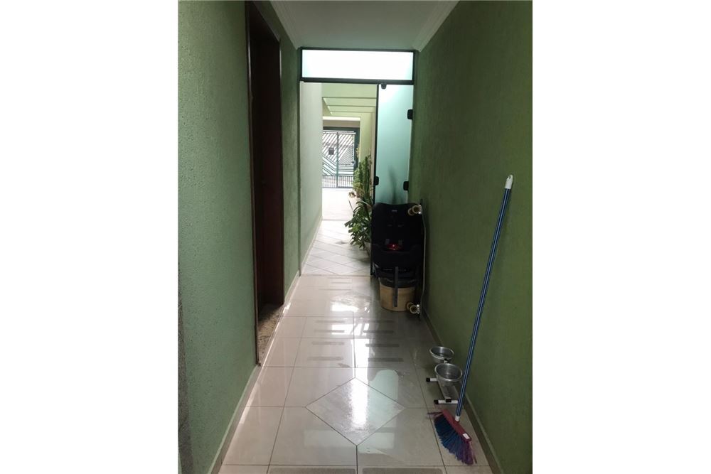 Casa à venda com 4 quartos, 250m² - Foto 23