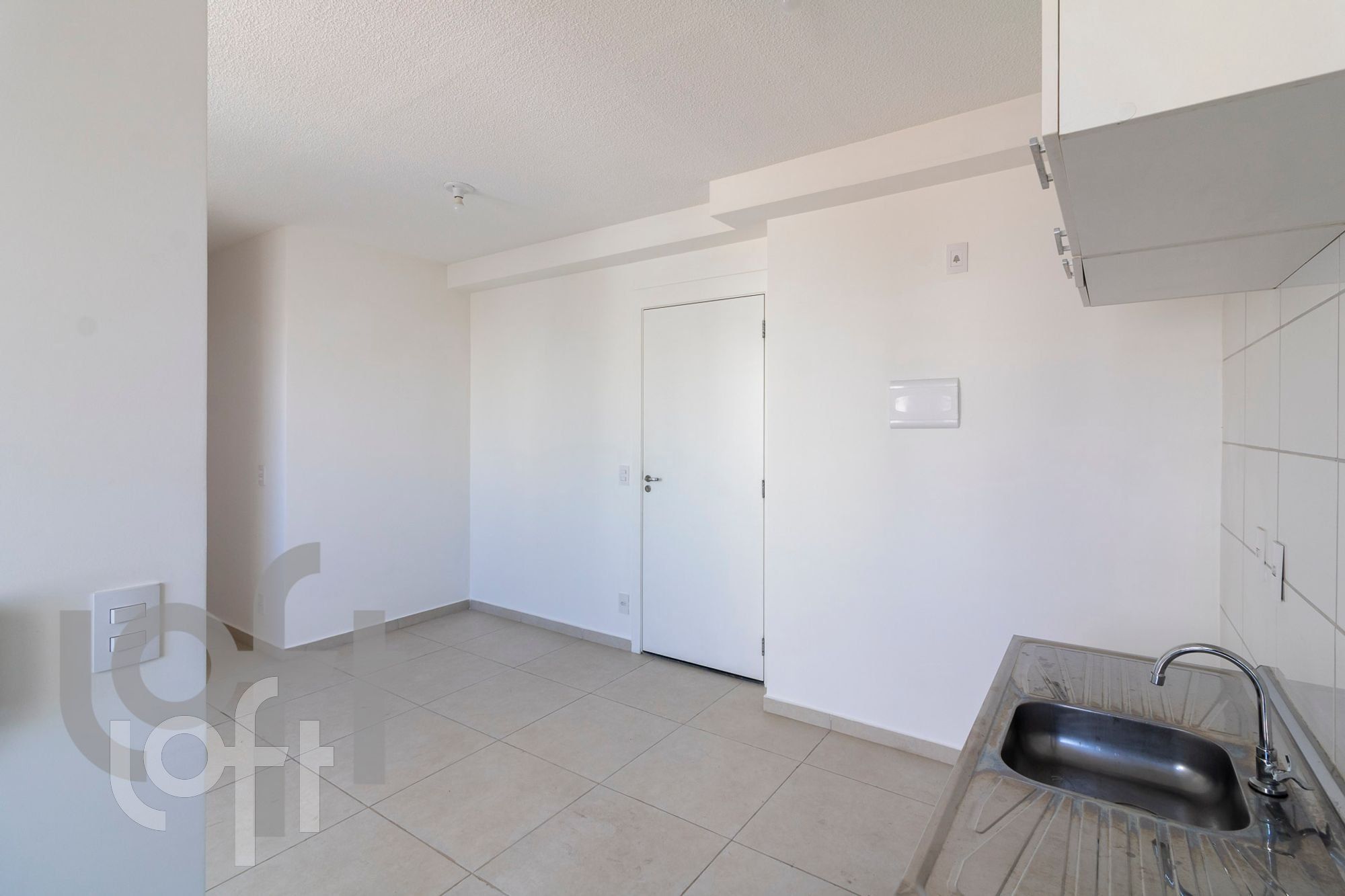 Apartamento à venda com 2 quartos, 43m² - Foto 17