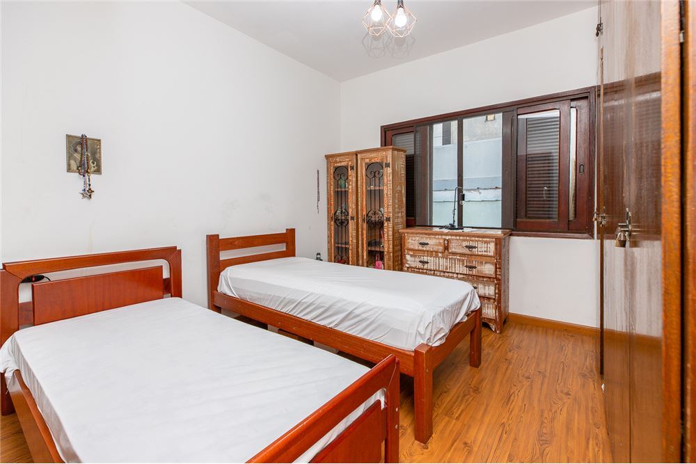 Casa, 4 quartos, 135 m² - Foto 3