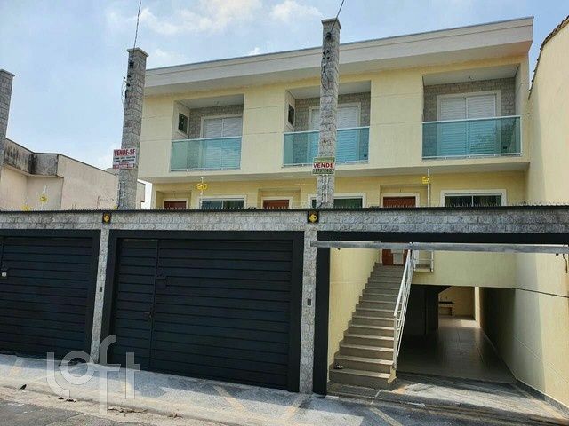 Casa à venda com 3 quartos, 180m² - Foto 1