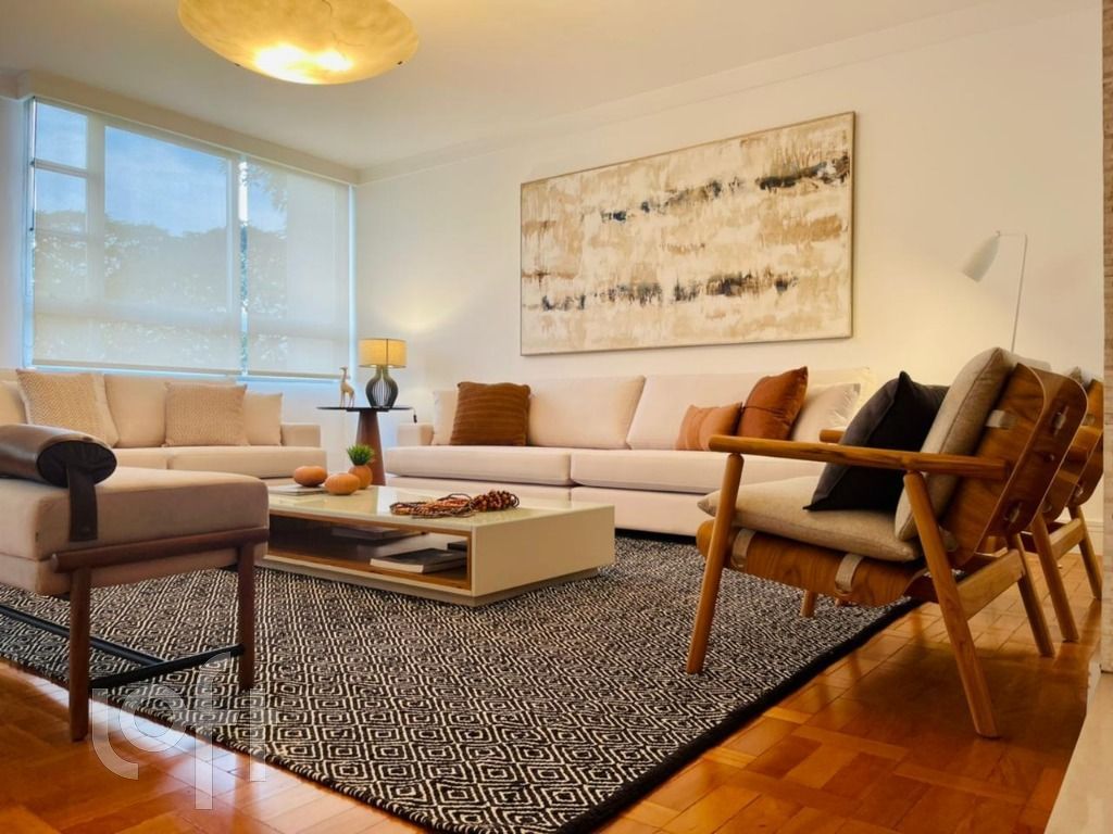 Apartamento, 3 quartos, 220 m² - Foto 1