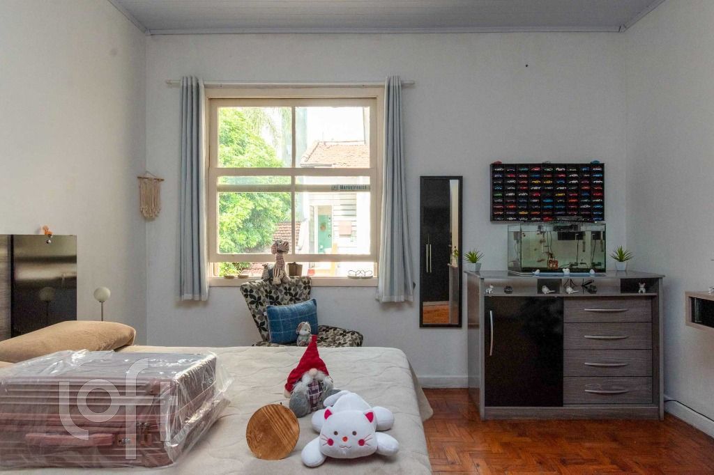 Casa, 4 quartos, 270 m² - Foto 24