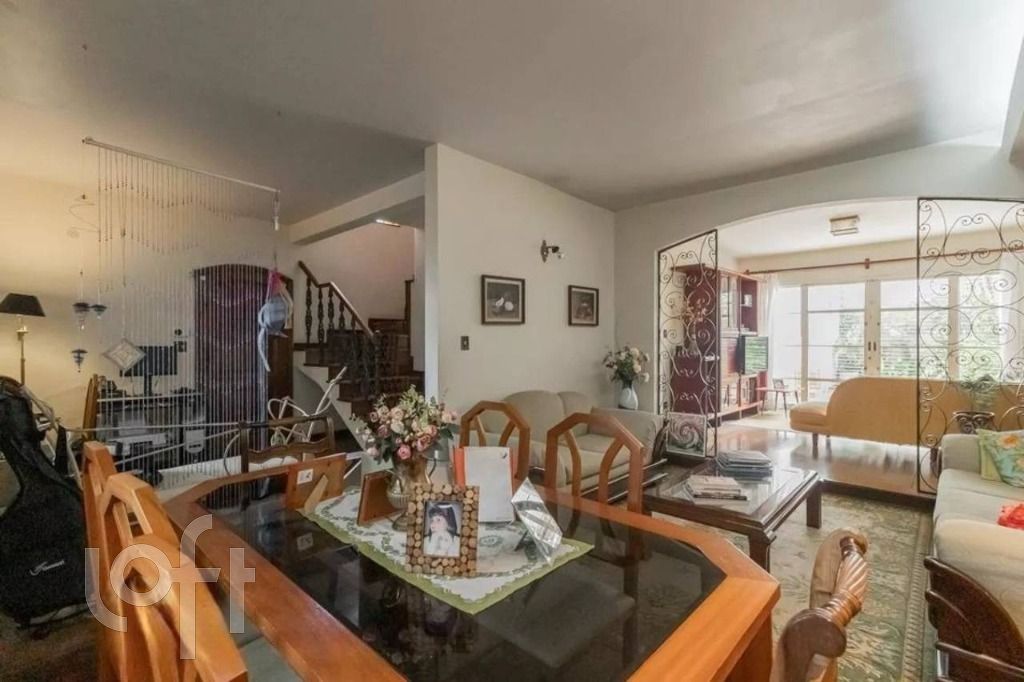 Casa, 3 quartos, 218 m² - Foto 10