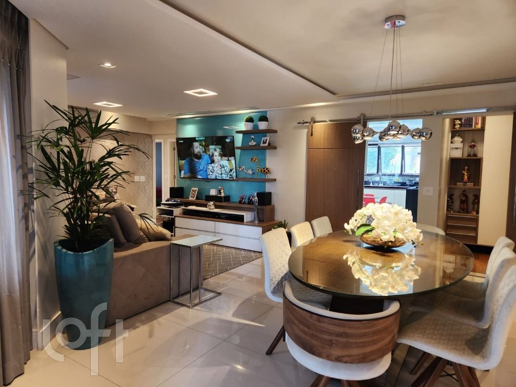 Apartamento, 3 quartos, 162 m² - Foto 1