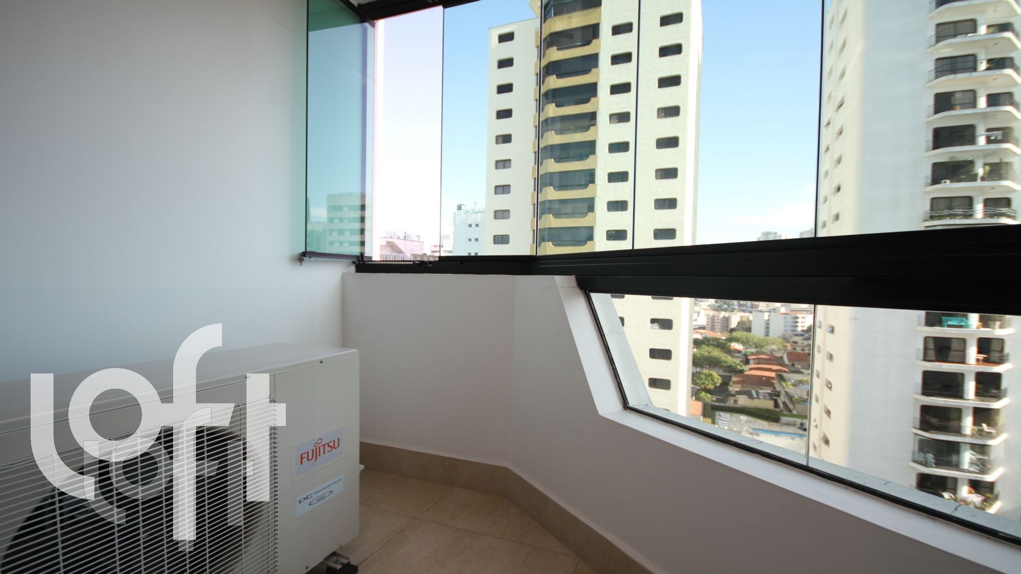 Apartamento à venda com 3 quartos, 200m² - Foto 13