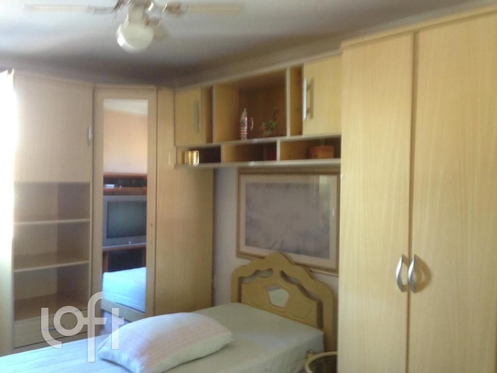 Apartamento à venda com 2 quartos, 63m² - Foto 2