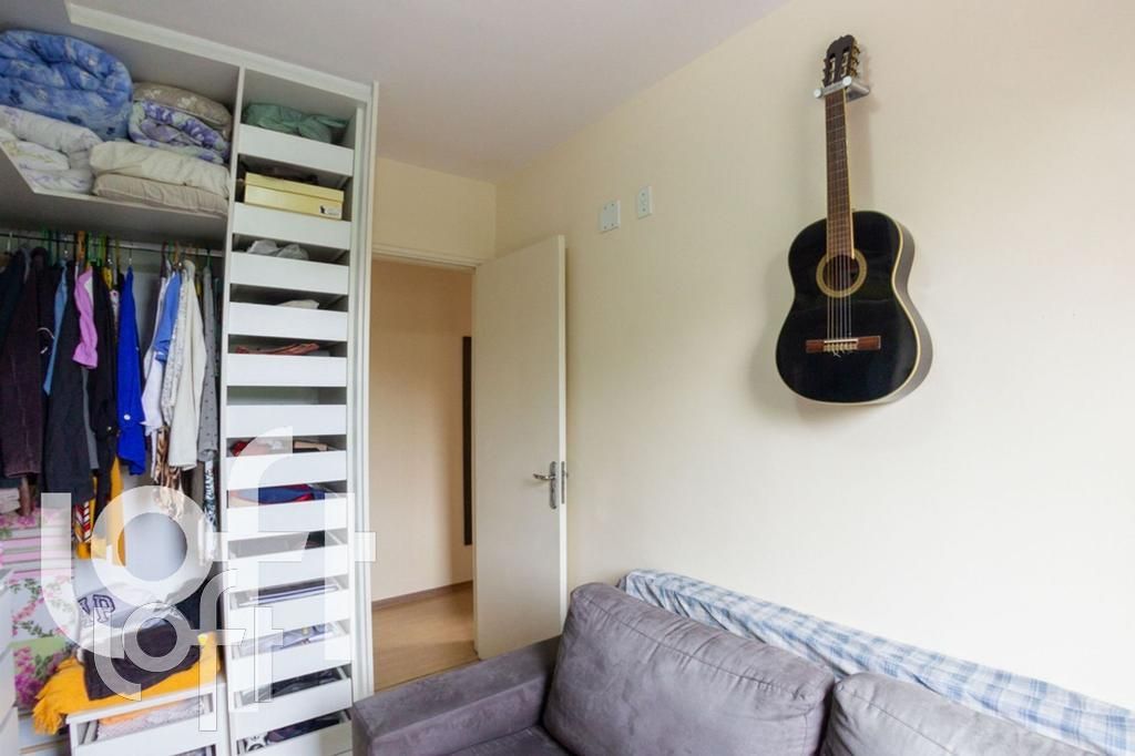 Apartamento à venda com 2 quartos, 48m² - Foto 2
