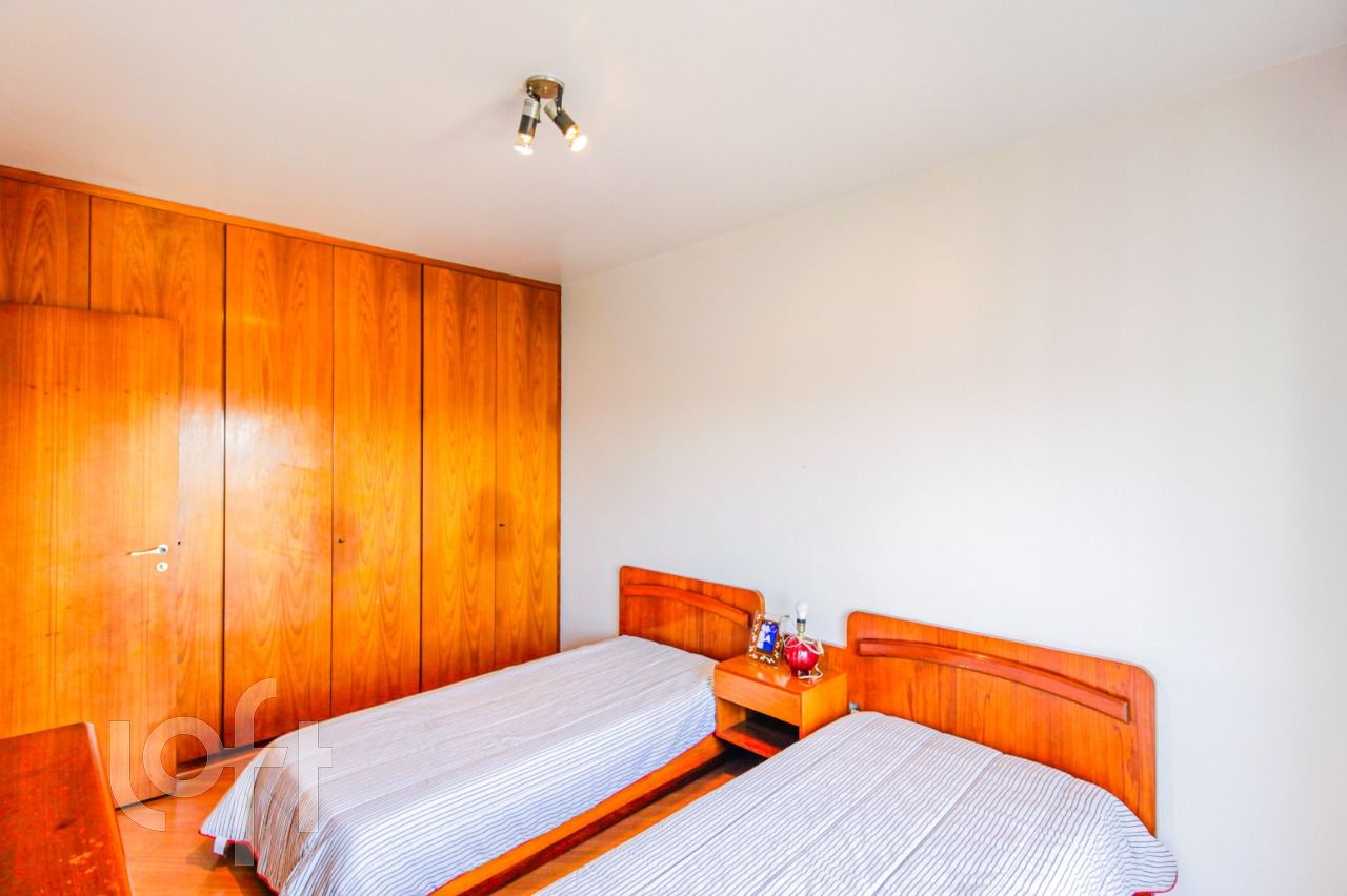 Apartamento à venda com 3 quartos, 188m² - Foto 24
